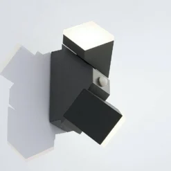 Sally Aplique De Pared Exterior W/Sensor Dark Grey/White - Lindby 11 Sally Aplique De Pared Exterior W/Sensor Dark Grey/White - Lindby -Ofertas Flos Tienda 42510965543976