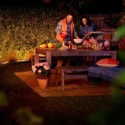 Hue Outdoor Lightstrip 2m White/Color Amb. - Philips Hue 8 Hue Outdoor Lightstrip 2m White/Color Amb. - Philips Hue -Ofertas Flos Tienda 8718696804773 hue outdoor lightstrip 2m philips hue3