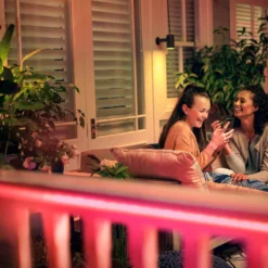 Hue Outdoor Lightstrip 2m White/Color Amb. - Philips Hue 11 Hue Outdoor Lightstrip 2m White/Color Amb. - Philips Hue -Ofertas Flos Tienda 8718696804773 hue outdoor lightstrip 2m philips hue8