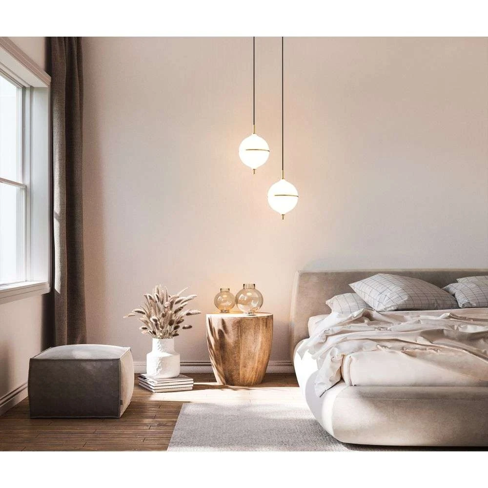 Eternal Moonlight Pendel Large Ø32 Brass/Opal - Rebello Decor 5 Eternal Moonlight Pendel Large Ø32 Brass/Opal - Rebello Decor - Imagen 5