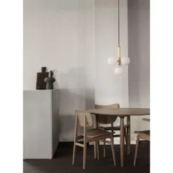Miira 4 ChandelierLatón/Ópalo Blanco - Nuura 6 Miira 4 ChandelierLatón/Ópalo Blanco - Nuura -Ofertas Flos Tienda Nuura SS20 Miira 4 Brass Opal 1